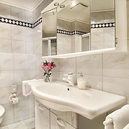 Hotel Aslan Kurpark 4*