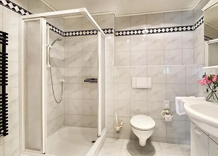 Hotel Aslan Kurpark 4*